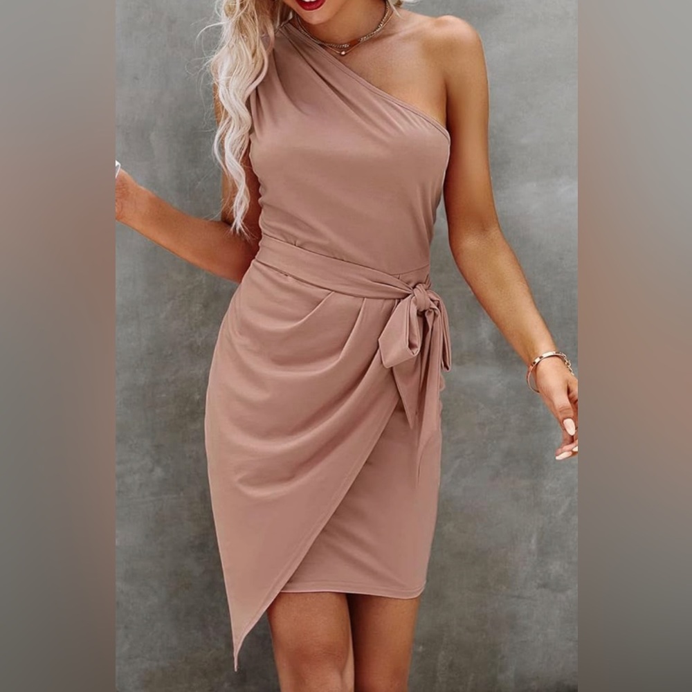 Women’s One Shoulder Blush Bodycon Fitted Cocktail Party Dress